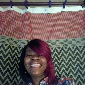 Meet your Posher, Lucy